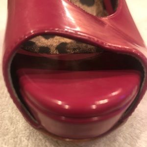 Dolce & Gabana Pink Patent Peep Toe pumps New 38